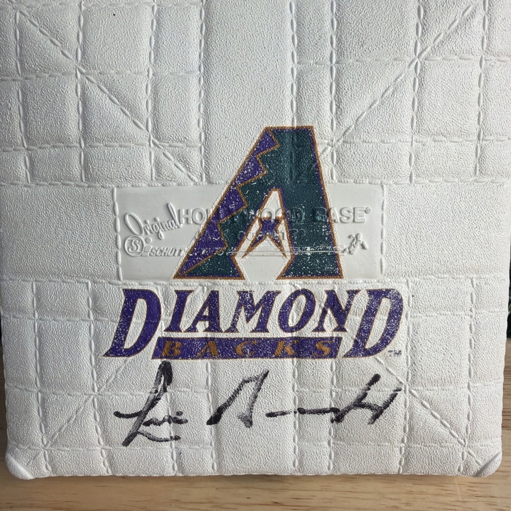 Luis Gonzales Autograph Hollywood Base Arizona Diamondbacks No COA - Picture 3 of 7